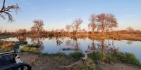 Pannetjie Dam on a crisp winter morning - nDzuti Safari Lodge.
