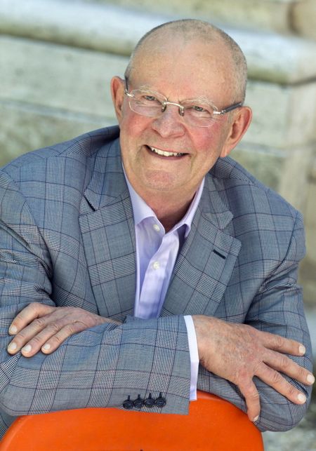 Wilbur Smith, bestselling author who reinvented the adventure novel, dies at eighty-eight