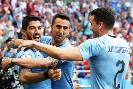 World Cup results: Suarez seals Egypt's fate as Uruguay beat Saudi Arabia