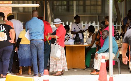 Spaza shop registration extended — but owners still worried about February deadline