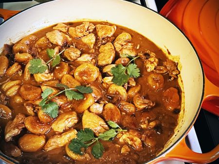 What’s cooking today: Easy chicken and apricot curry