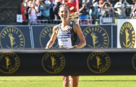 Steyn and Dijana look to make history as Comrades ups prize money
