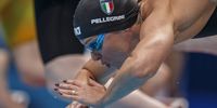 epa09367699 Federica Pellegrini of Italy competes in the women's 200m Freestyle Heats during the Swimming events of the Tokyo 2020 Olympic Games at the Tokyo Aquatics Centre in Tokyo, Japan, 26 July 2021.  EPA-EFE/Patrick B. Kraemer