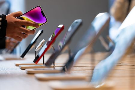 Apple hit by fresh EU warning over alleged app store abuses