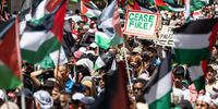 Protesters called for a ceasefire in the Gaza Strip as they marched through Cape Town on Saturday. (Photo: Ashraf Hendricks)