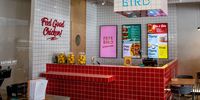 Free Bird is a new free-range crispy chicken burger concept that re-imagines comfort food for a modern era. (Photo: Royal Creatives)<br>