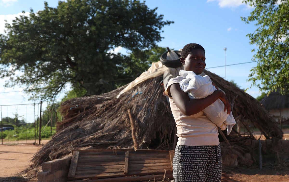 Hero community health worker in Mbaula, Limpopo, delivers baby during ...