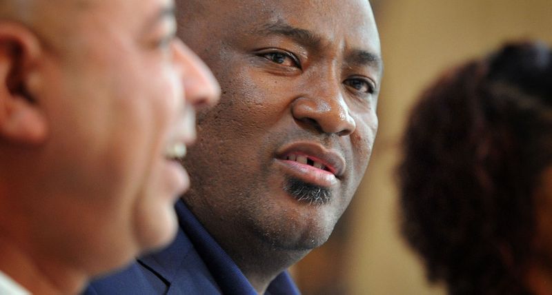 www.dailymaverick.co.za