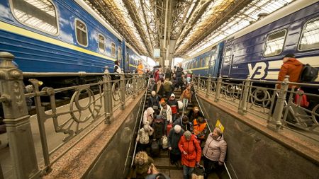 Don't expect quick Ukrainian military successes against Russia, says top presidential aide