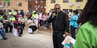 Action SA’s John Moody addresses Eldorado Park residents. (Photo: Shiraaz Mohamed)