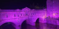 Christmas lights on Pulteney Bridge in Bath, UK. Photographer: Michael Whitcroft