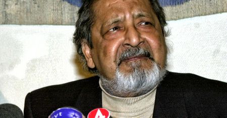 Travels Among the Believers in a time of Revolution