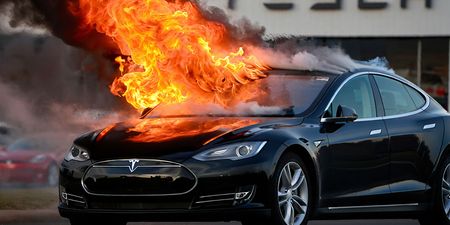 Crossed Wires: The Incredible Shrinking Musk … or not