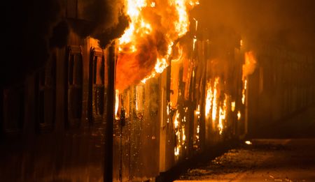 GroundUp: Commuters rebel as Metrorail fails