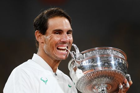 Nadal touches perfection at Roland Garros