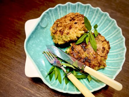 Fish cakes with an Indian twist