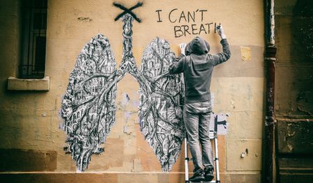 George Floyd: State recalls expert to refute SA-trained doctor’s ‘exhaust fumes’ testimony