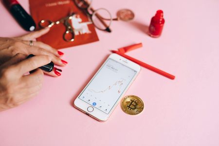 From Fashion to Crypto: Why Binance’s Global Brand Director Believes It’s Still Early for Women in Web3