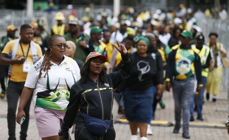 Godongwana refuses to budge on the 10% pay rise demand by public sector trade unions  