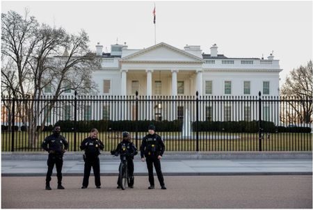 White House offers 2 million federal employees financial incentives to quit