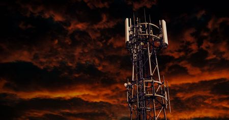 Cellphone tower battery bandits jailed for 20 years, while vandalism costs MTN R450m