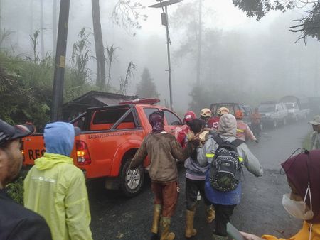 Indonesia resumes search for 13 missing after deadly landslide in Central Java