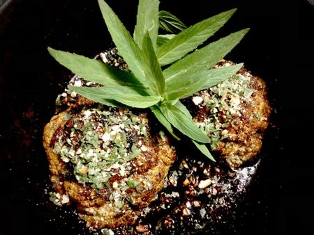 Roasted cauliflower in a braai pot