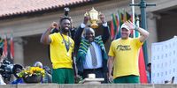 Siya Kolisi, President Cyril Ramaphosa and Jacques Nienaber lift the trophy during the Rugby World Cup 2023 Springbok Trophy Tour in Pretoria at Union Buildings in Pretoria. 02 November 2023. (Photo: Lefty Shivambu/Gallo Images)