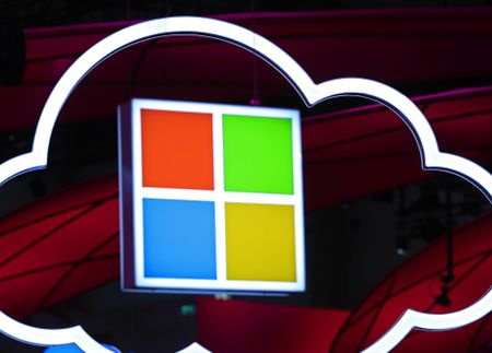 Microsoft Rejoins Apple in $2 Trillion Club as Rally Accelerates