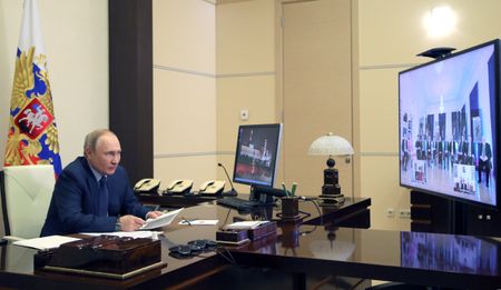 Putin misled by 'yes men' in military afraid to tell him the truth -U.S., EU officials