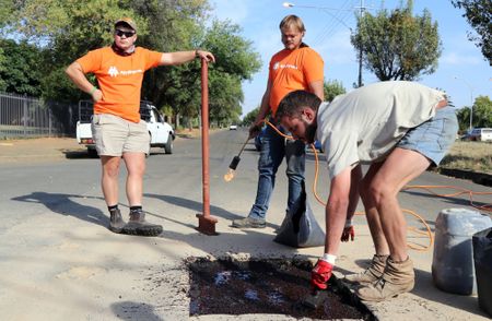 AfriForum fills the municipal gap in South Africa’s neglected towns, cities and neighbourhoods