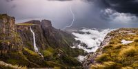 Tugela Falls in flood, Drakensberg Mountains. Photographer: Clint Ralph