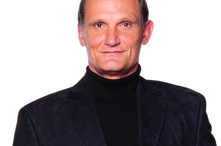 Alan Knott-Craig: The tough man of mobile returns