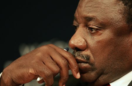 Ramaphosa, merchant of hope, faces a difficult selling job