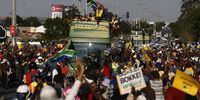Fans gather in the streets of Soweto to catch a glimpse of the Springboks during the Rugby World Cup Trophy Tour. The Springboks beat New Zealand in the final on Saturday, winning their 4th Rugby World Cup. 02 November 2023. (Photo: Felix Dlangamandla)