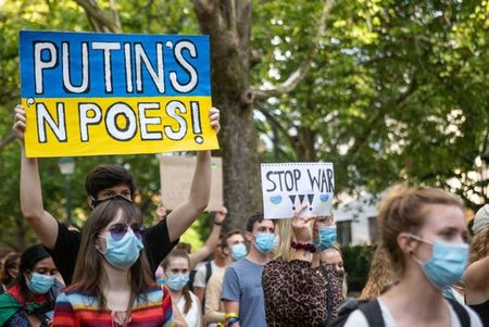 Stellenbosch students march against war in Ukraine