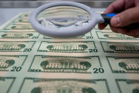 Asset managers ramped up bearish US dollar bets at the wrong time