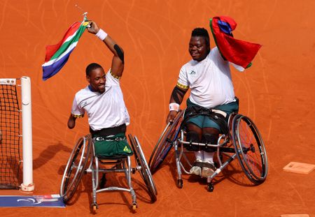 Sithole and Ramphadi secure Africa's first wheelchair tennis medal