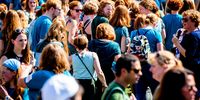 epa07793453 Redheads gather during the Redhead Days in Tilburg, Netherlands, 25 August 2019. Thousands of people with red hair participate in various events during the three-day festival.  EPA-EFE/SEM VAN DER WAL