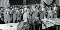 Anti-apartheid ANC struggle stalwarts Raymond Mhlaba, Oscar Mpetha, Andrew Mlangeni, Walter Sisulu, Ahmed Kathrada, Elias Motsoaledi and Wilton Mkwayi after their release in 1989 in Soweto, South Africa. (Photo: Sunday Times / Raymond Preston / Avusa Media Ltd / Gallo Images via Getty Images)