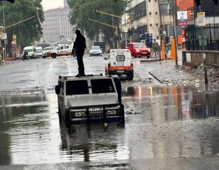 Severe storms batter Gauteng, North West and Northern Cape — roads closed, homes damaged