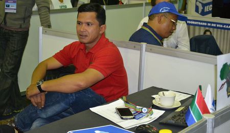 The loneliness of the long-distance politician: waiting for election results