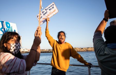 Young environmental activists take a page from class of ’76 to spur movement 