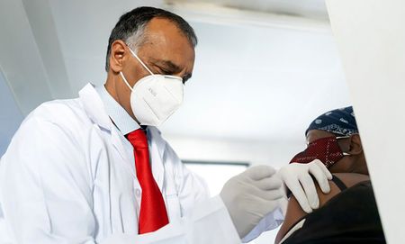 Experts cautiously optimistic over Cabinet’s easing of pandemic social restrictions