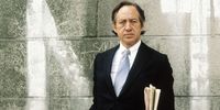 American writer Alvin Toffler in Paris on 3 July 1980. (Photo: Ulf Andersen / Getty Images)
