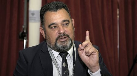 Saldanha Bay mayor pledges to give a voice to desperate West Coast fishing community