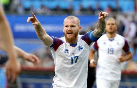 World Cup highlights: Messi misses penalty as Iceland sneak dramatic draw