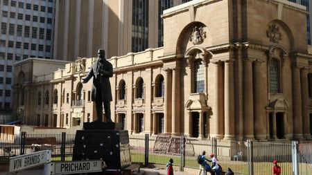 Courts should not refuse bail to immigrants without good reason