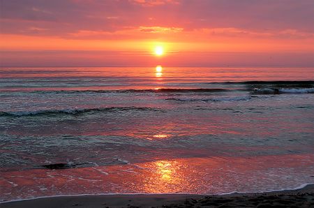 First Thing: China battles its own spill; wireless broadband spectrum delay