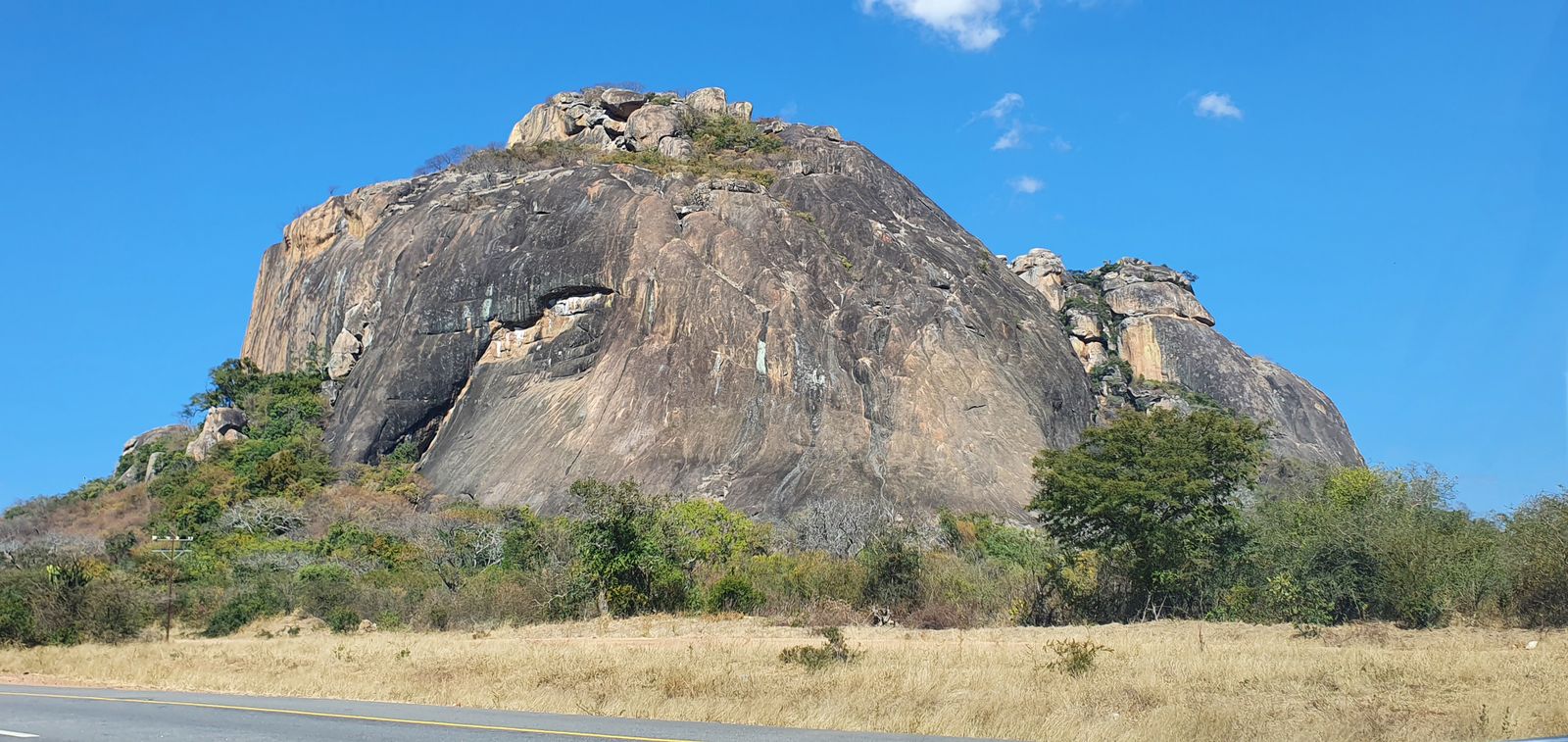 Zimbabwe beauty: the badlands and valley of the ancients